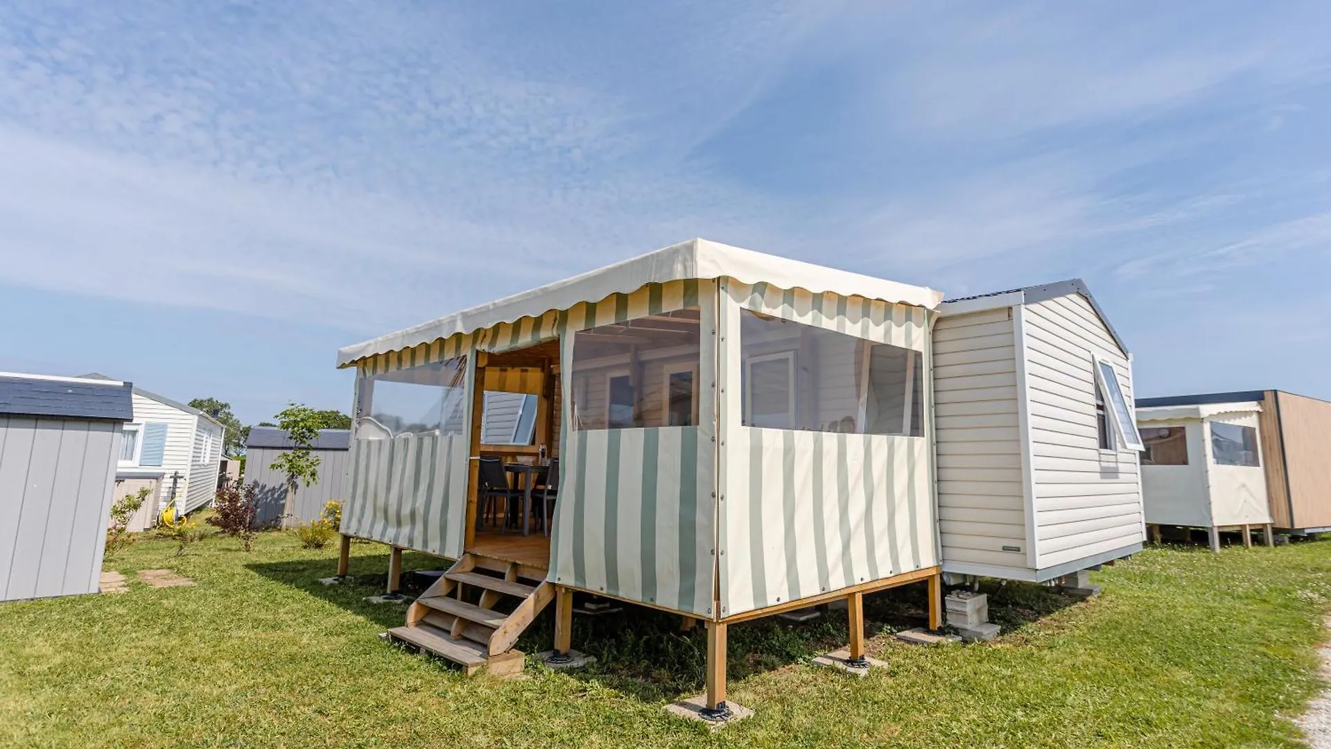 Mobil-Home Ambon 6 Personnes Ferienhaus