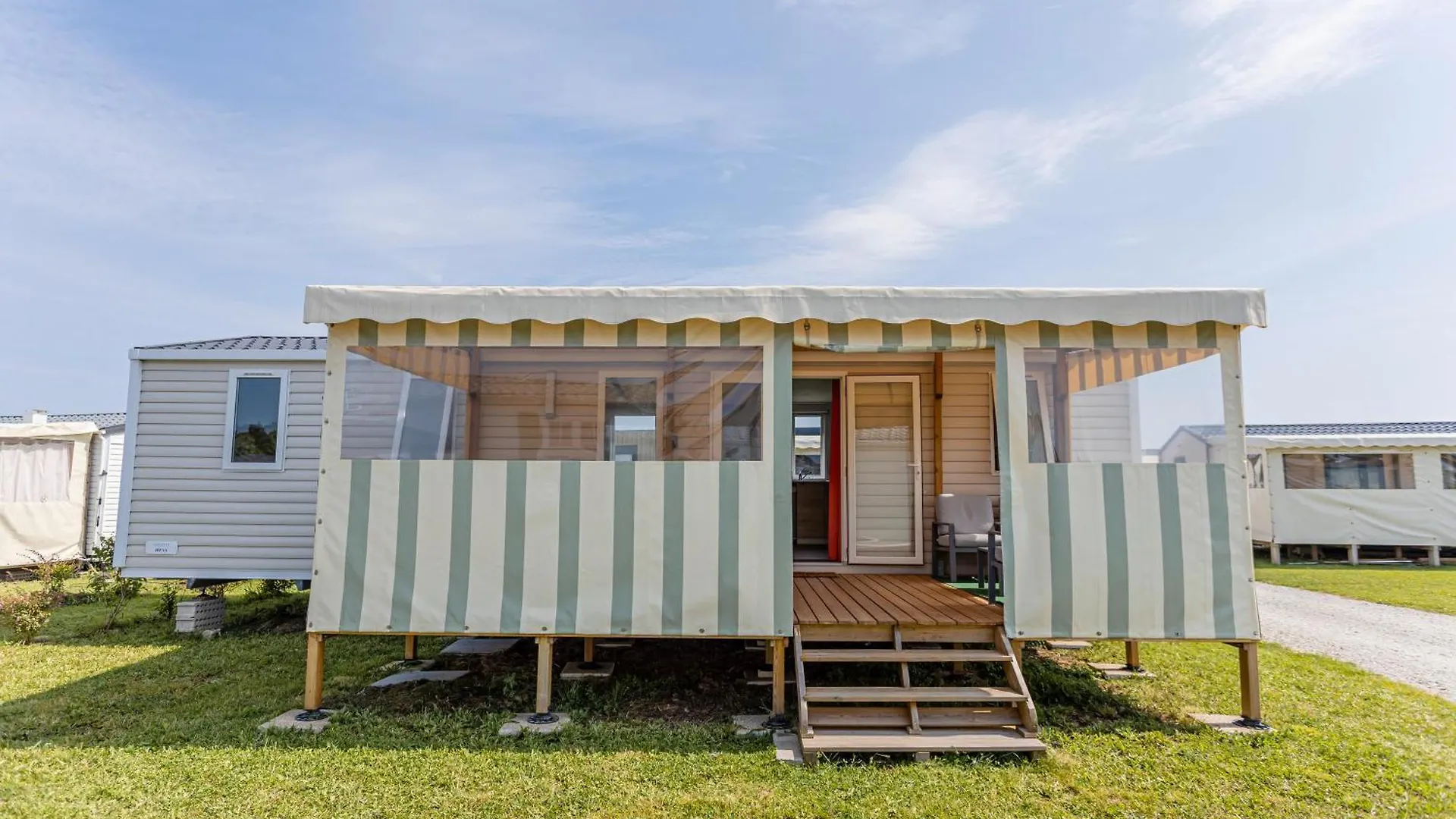 Mobil-Home Ambon 6 Personnes Ferienhaus